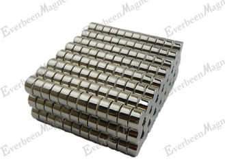 Chiny Cylindryczne magnesy neodymowe 3 / 4dia x 3/8 &amp;quot;grubości magnesy sześcianu neodymowego dostawca