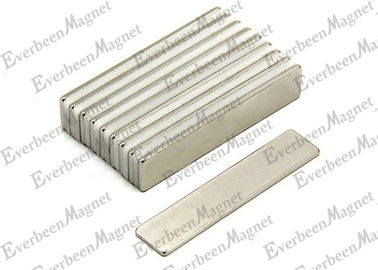 Chiny Neodymowe magnesy blokowe 12 x 7 x 2 mm N44H Niklowanie srebrem - pull 1,5 kg dla czujnika dystrybutor